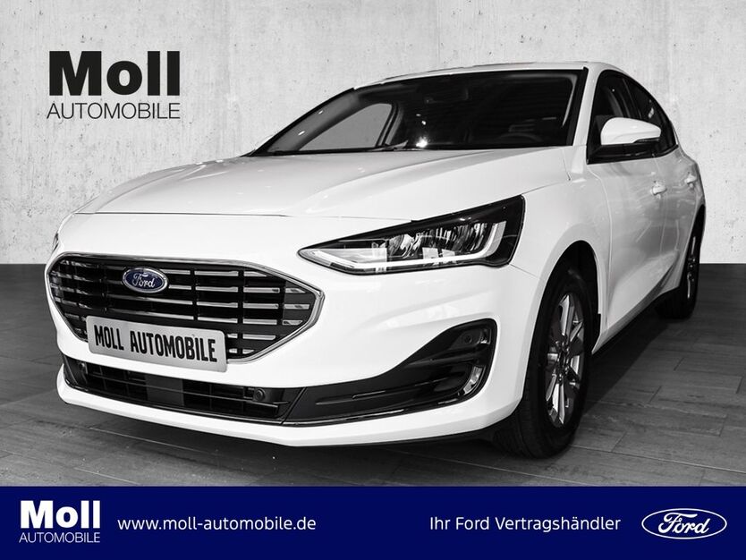 Ford Focus 25.000 km 17.980 € Aachen 52078
