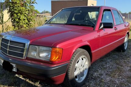 Mercedes-Benz 190 121.503 km 14.500 € Düren 52351