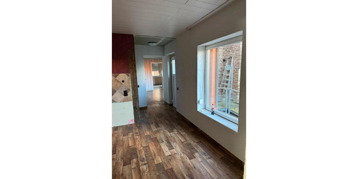 Einfamilienhaus Düren Rölsdorf - 7 Zimmer, 150 m&sup2;, 1.400&euro; | Angebot:25245631