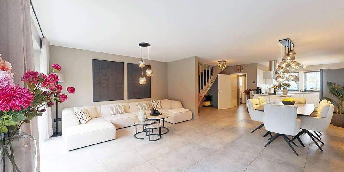 PHI AACHEN - Neuwertiges Wohnglück mit Stellplätzen auf Sonnengrund in ruhiger Lage von Eschweiler! 5 zimmer