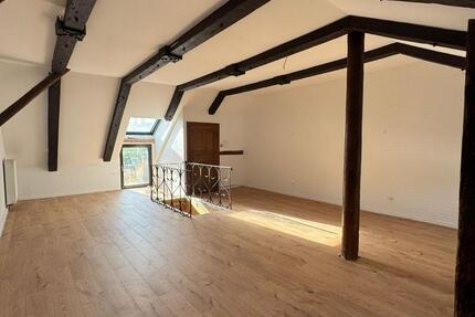 Lichtdurchflutete Maisonettewohnung nähe Hauptbahnhof und Aachen Innenstadt zimmer