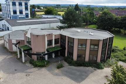 Büro in Düren 1.814,75 € 226.84 m² zimmer