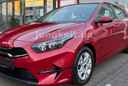 Kia ceed / Ceed 70.000 km 13.990 &euro; Stolberg 52222