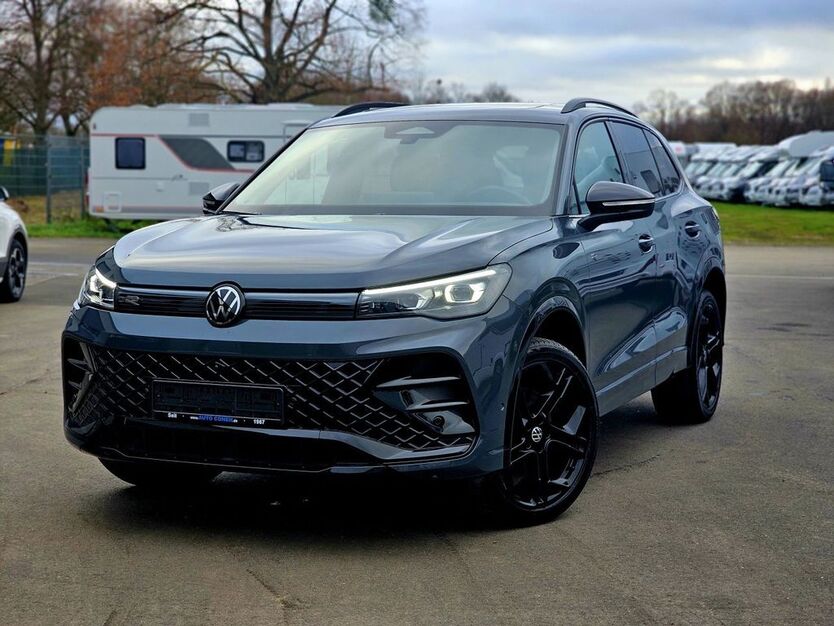 VW Tiguan 24.799 km 47.880 € Düren 52351