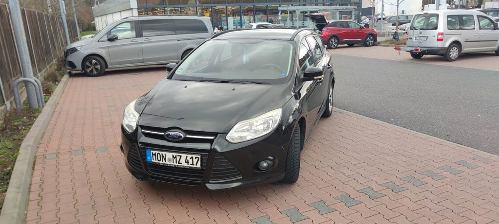 Ford Focus 214.000 km 3.600 &euro; Aachen 52078