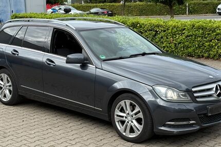 Mercedes-Benz C 250 216.920 km 9.990 € Alsdorf 52477