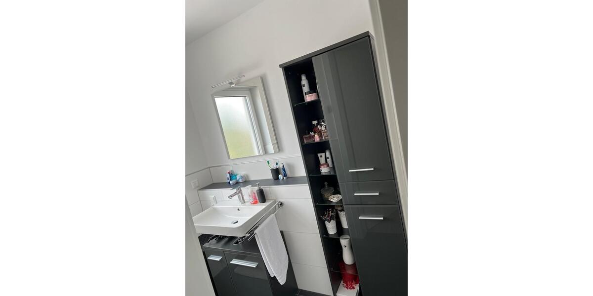Dachgeschoßwohnung Düren Mariaweiler-Hoven - 2.5 Zimmer, 78 m&sup2;, 1.240&euro; | Angebot:26147728