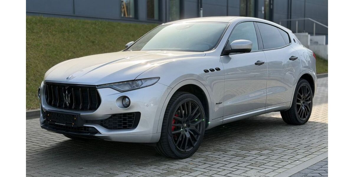 Maserati Levante 95.200 km 41.300 &euro; Alsdorf 52477