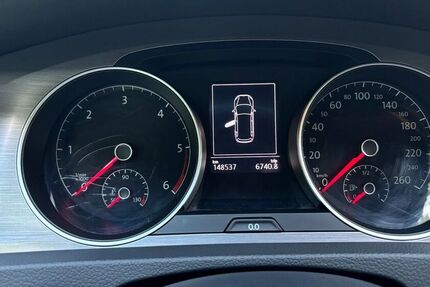 VW Golf