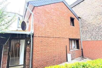 Haus zum Kaufen in Eschweiler 180.000 € 106 m² 4 zimmer