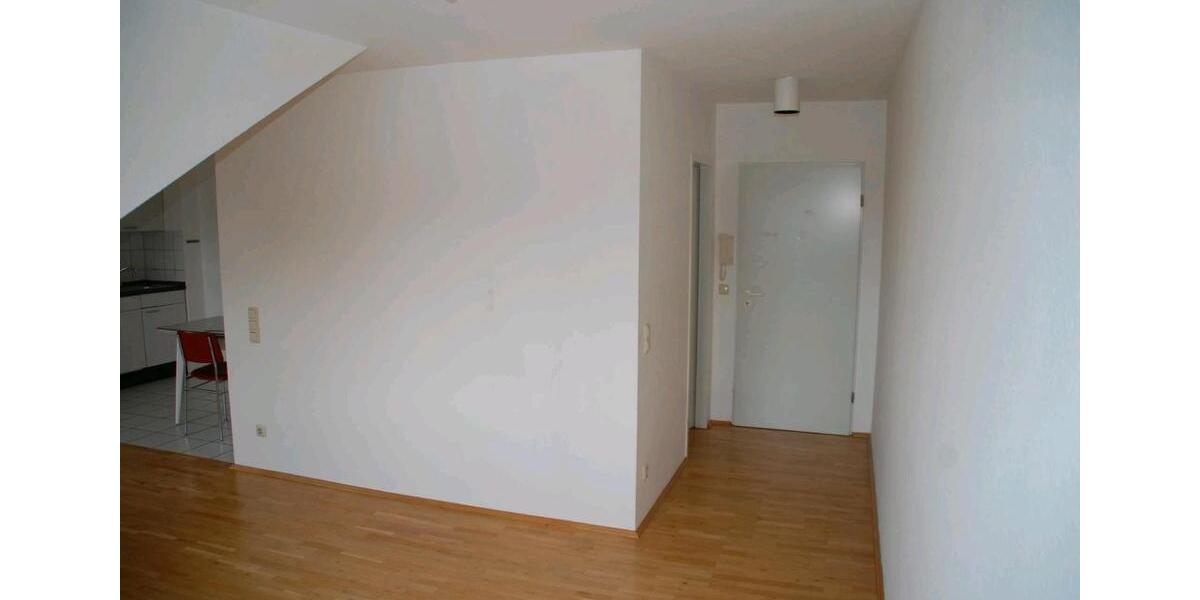 Dachgeschoßwohnung Aachen Aachen-Mitte - 1 Zimmer, 35 m&sup2;, 450&euro; | Angebot:25591768