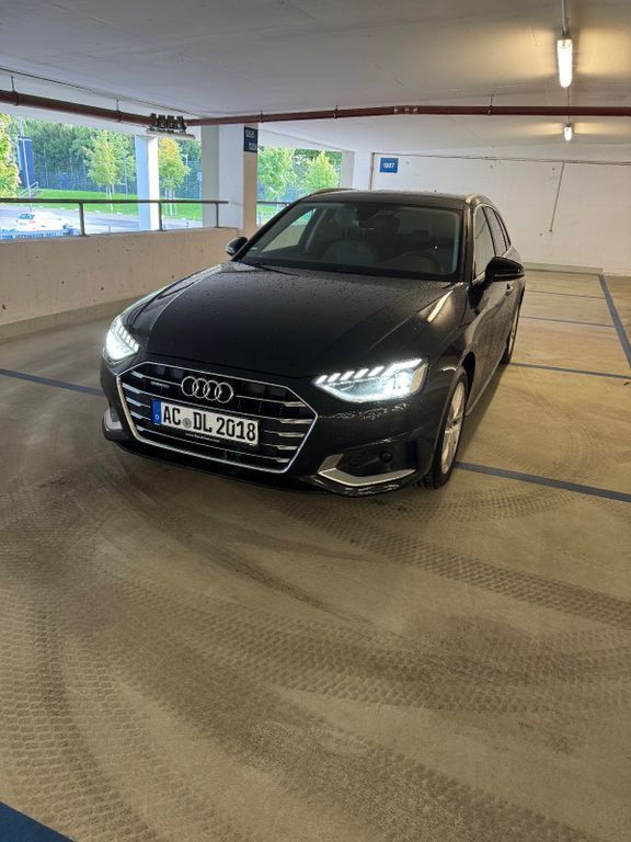 Audi A4 182.000 km 20.500 € Aachen 52066