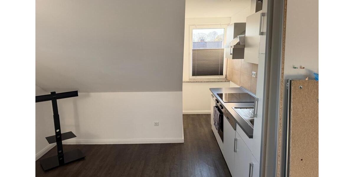 Dachgeschoßwohnung Eschweiler - 1 Zimmer, 25 m&sup2;, 445&euro; | Angebot:25641555