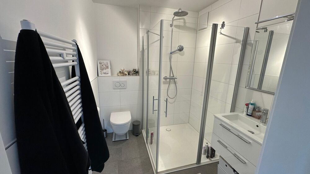 Exklusive Penthouse-Wohnung am Aachener Stadtwald mit großer Dachterrasse - Einfamilienhaus Aachen Oberforstbach | Angebot:27217775