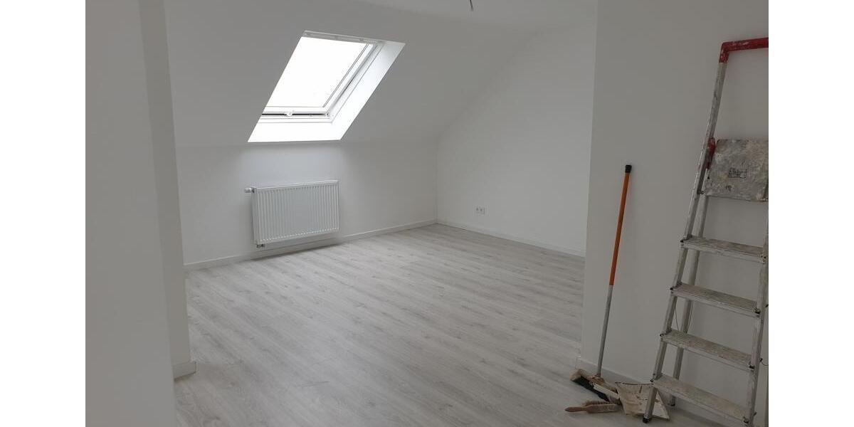 Dachgeschoßwohnung Herzogenrath - 2 Zimmer, 70 m&sup2;, 650&euro; | Angebot:26459043