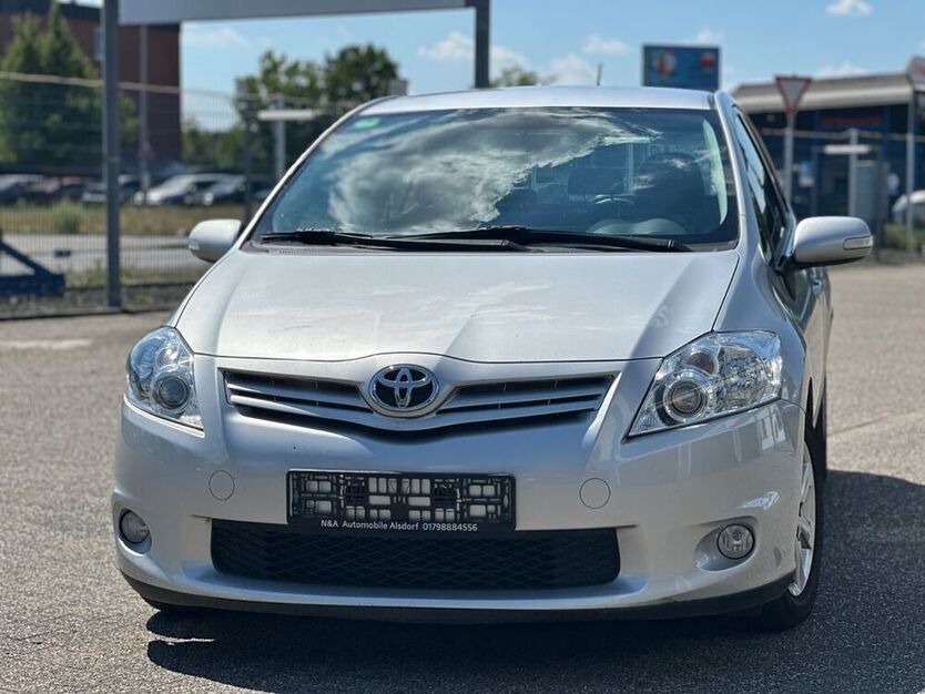 Auris