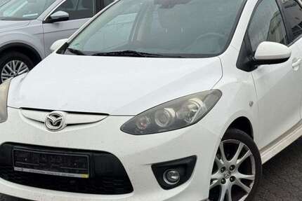 Mazda 2 237.000 km 1.999 &euro; Jülich 52428