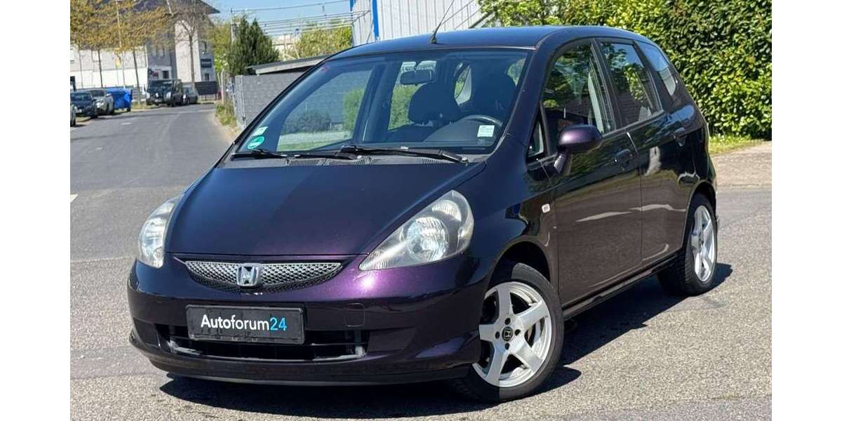 Honda Jazz 106.000 km 2.999 &euro; Jülich 52428