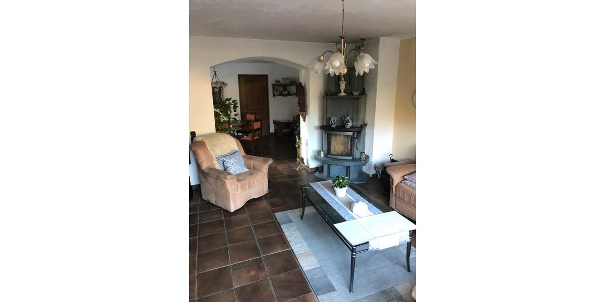 Reihenhaus Eschweiler - 5 Zimmer, 145 m&sup2;, 1.500&euro; | Angebot:25627974