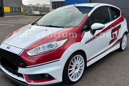 Ford Fiesta 139.000 km 8.999 € aachen 52070