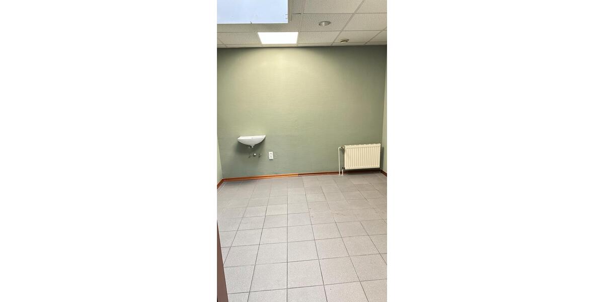 Gewerbeobjekt Übach-Palenberg Palenberg - 350&euro; | Angebot:26035328
