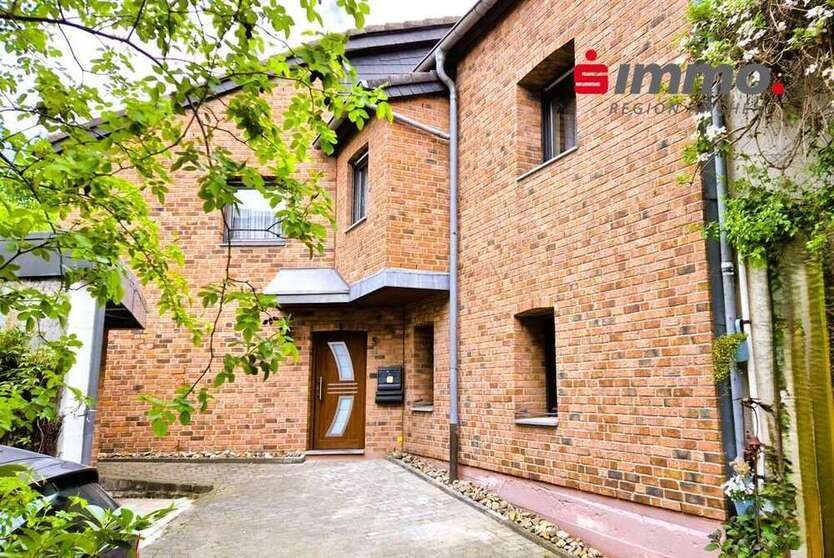 Haus zum Kaufen in Aachen 239.000 € 101 m²