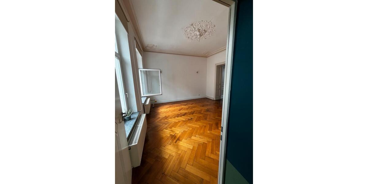 Hochparterre Aachen Aachen-Mitte - 2 Zimmer, 65 m&sup2;, 1.300&euro; | Angebot:26313851