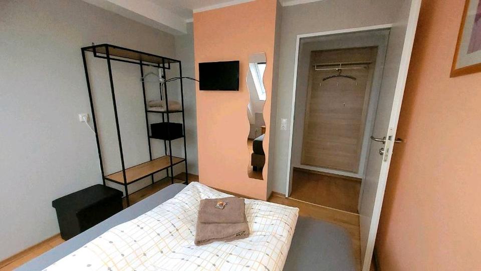 Dachgeschoßwohnung Stolberg (Rhld.) Büsbach - 2 Zimmer, 64 m&sup2;, 550&euro; | Angebot:26408227