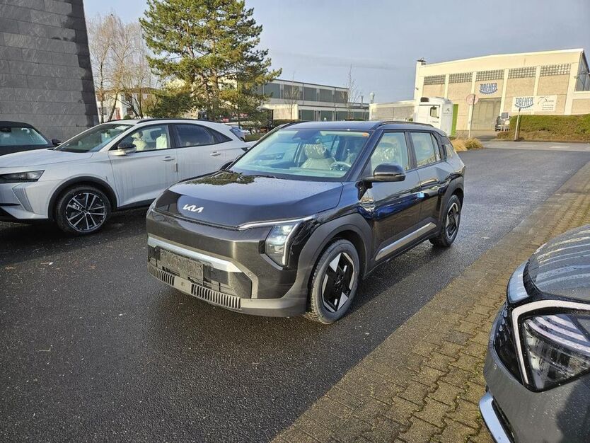 Kia EV3 4.444 km 39.980 € Aachen 52078