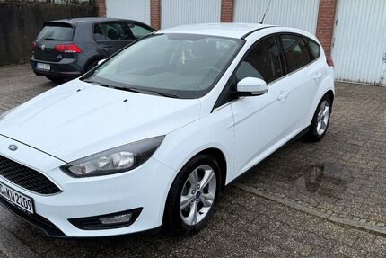 Ford Focus 73.000 km 7.500 &euro; Herzogenrath 52134