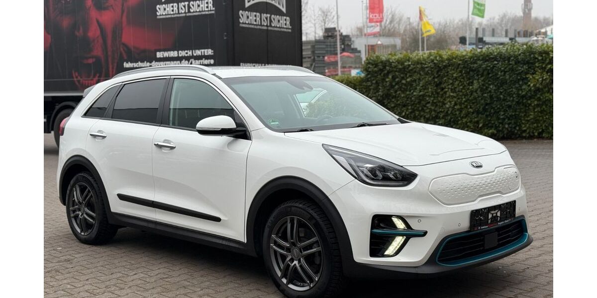 Kia Niro 89.660 km 16.750 &euro; Alsdorf 52477