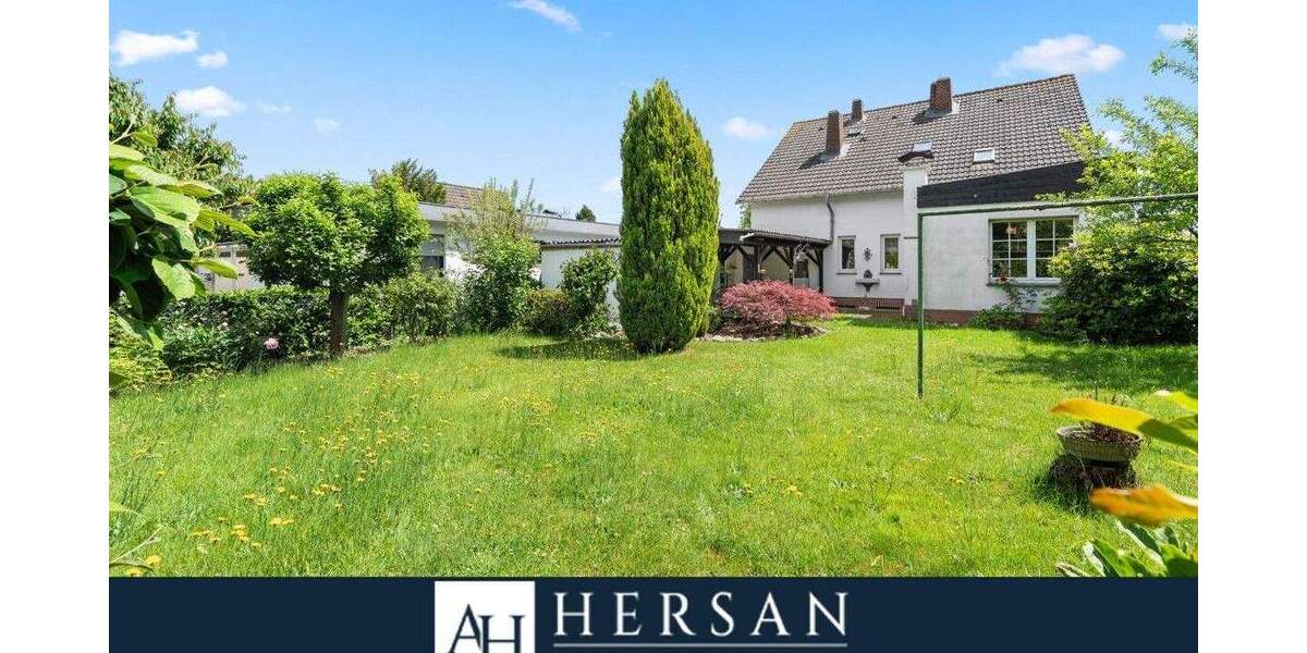 Freistehendes Einfamilienhaus im 70er Jahre Stil mit 8 Zimmern in Geilenkirchen ! 8 zimmer