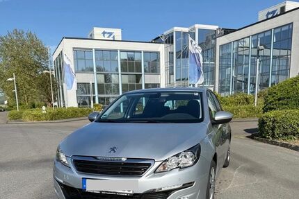 Peugeot 308 52.421 km 9.299 &euro; Linnich 52441