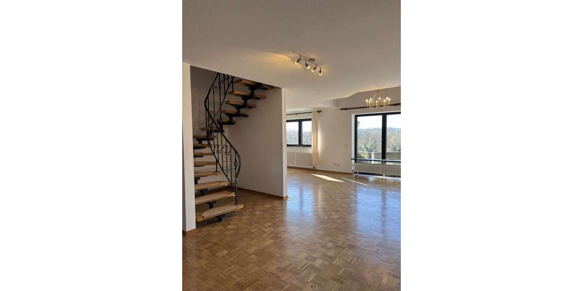 Etagenwohnung Düren - 4 Zimmer, 140 m&sup2;, 380.000&euro; | Angebot:25285687