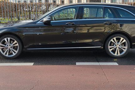 Mercedes-Benz C 250 222.355 km 12.500 &euro; Aachen 52078