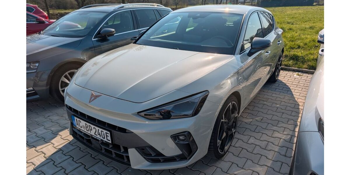 Cupra Leon 44.939 km 32.900 &euro; Baesweiler 52499