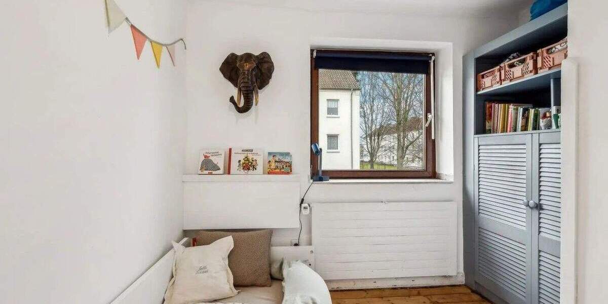 Reihenmittelhaus Aachen Aachen-Mitte - 5 Zimmer, 98 m&sup2;, 349.000&euro; | Angebot:25722755