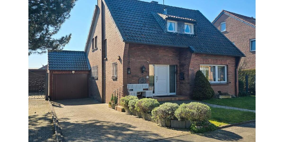 Einfamilienhaus Geilenkirchen - 5 Zimmer, 110 m&sup2;, 1.200&euro; | Angebot:26135307