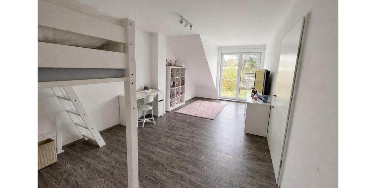 Doppelhaushälfte Würselen - 6 Zimmer, 237 m&sup2;, 2.280&euro; | Angebot:26107910