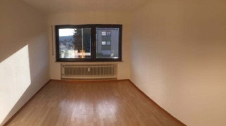 Helle 3-Zimmer-Wohnung im 2. OG zimmer