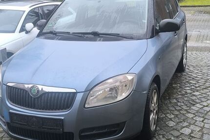 Skoda Fabia 114.090 km 2.000 &euro; Übach-Palenberg 52531