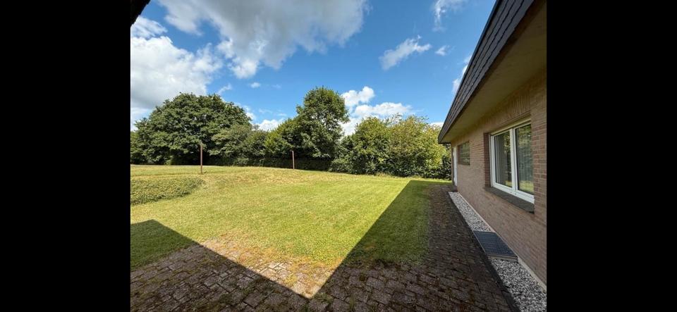 Bungalow Roetgen - 6 Zimmer, 150 m&sup2;, 1.480&euro; | Angebot:24433165