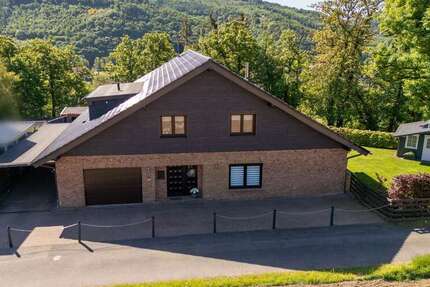Haus zum Kaufen in Kreuzau 675.000 € 205 m²