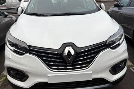 Renault Kadjar 98.000 km 13.600 € Düren 52351