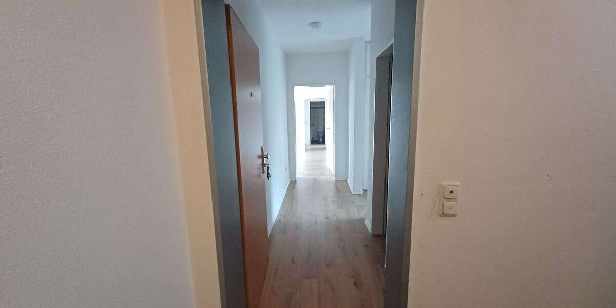 Etagenwohnung Baesweiler Setterich - 4 Zimmer, 98 m&sup2;, 650&euro; | Angebot:26864771