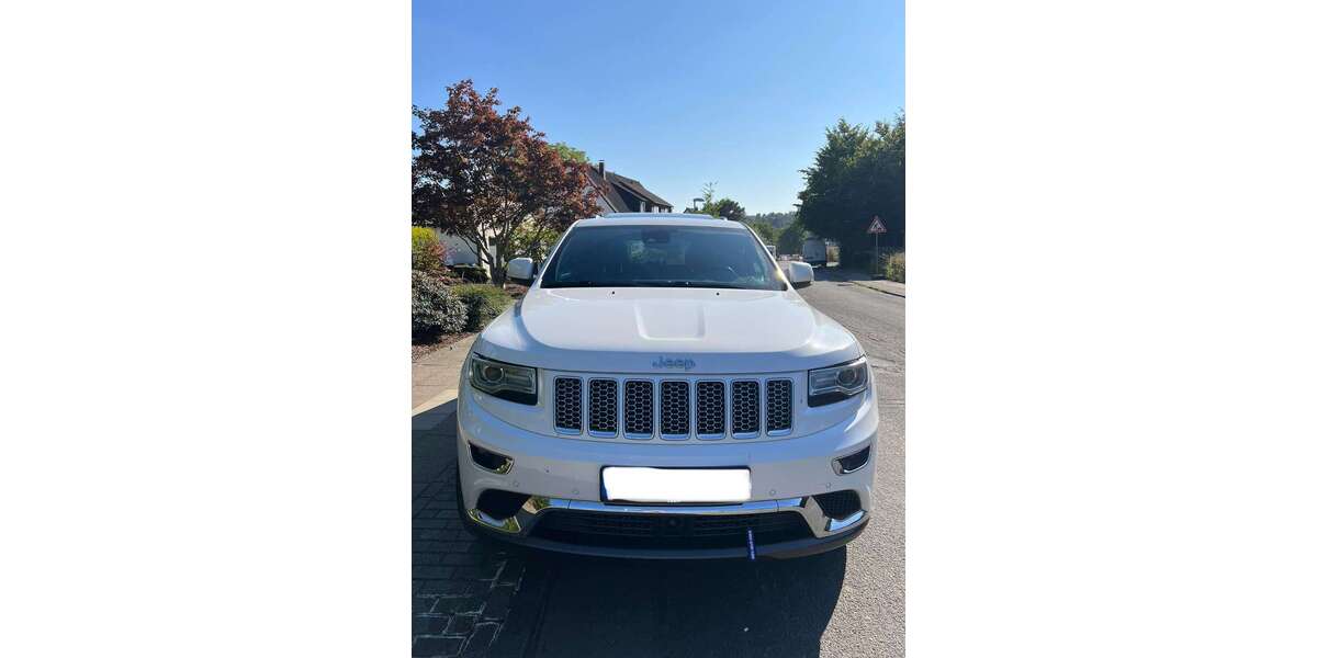 Jeep Grand Cherokee 131.080 km 20.700 &euro; Aachen, Stadt 52080