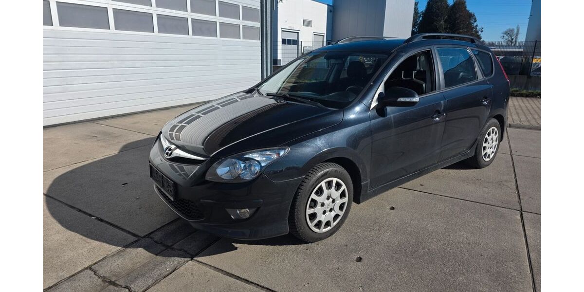 Hyundai i30 192.000 km 2.990 &euro; Eschweiler 52249