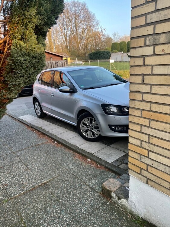 VW Polo 140.000 km 8.900 € Würselen 52146