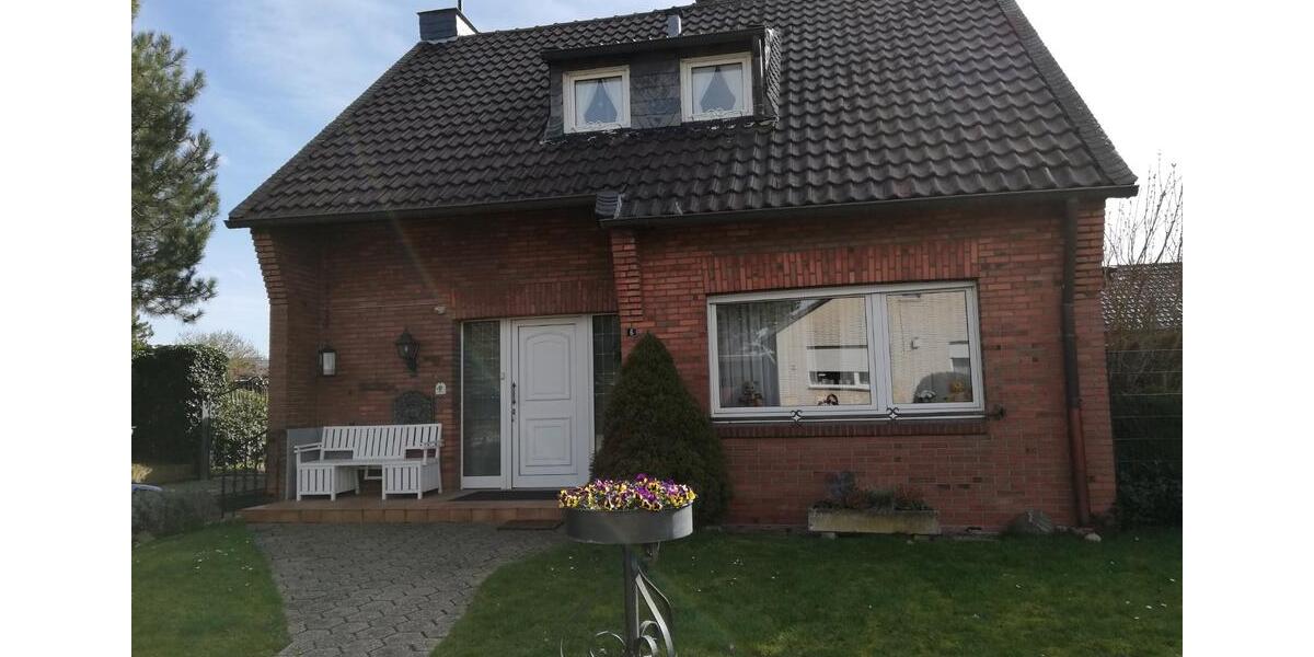 Einfamilienhaus Geilenkirchen - 5 Zimmer, 110 m&sup2;, 1.200&euro; | Angebot:26135307