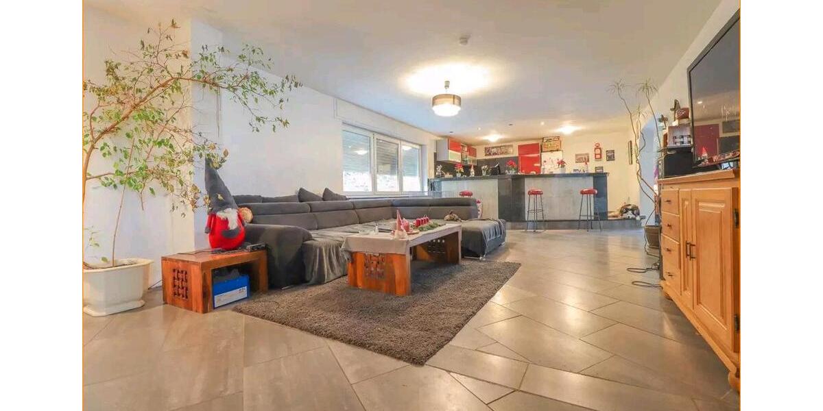 Etagenwohnung Stolberg (Rhld.) Gressenich - 3 Zimmer, 149 m&sup2;, 179.000&euro; | Angebot:27248881